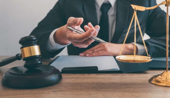 In Need Of A Company Lawyer: Whom To Deal With?