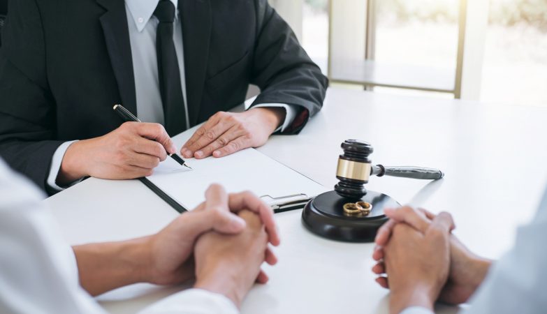 Choosing Divorce Mediation Services